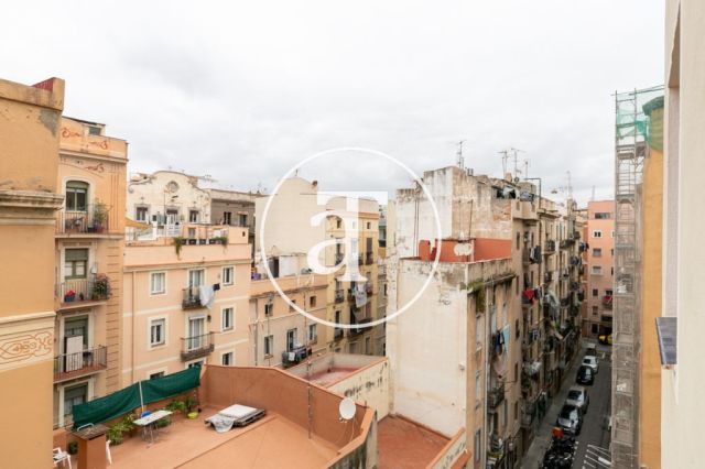Location temporaire d'un appartement avec 2 chambres, studio et 1 salle de bain à La Barceloneta 31