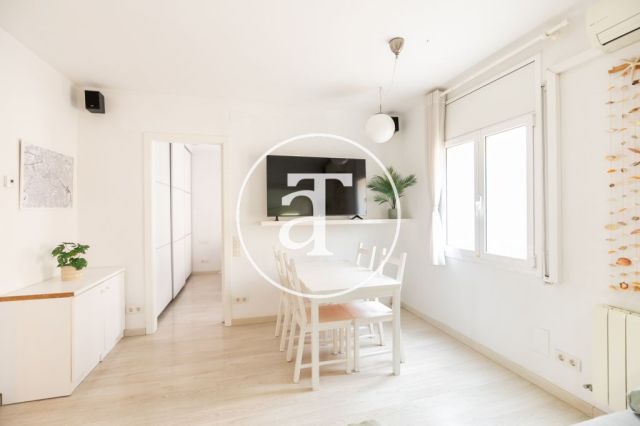 Location temporaire d'un appartement avec 2 chambres, studio et 1 salle de bain à La Barceloneta 4