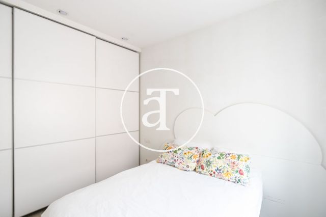 Location temporaire d'un appartement avec 2 chambres, studio et 1 salle de bain à La Barceloneta 13