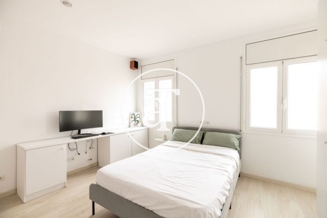 Location temporaire d'un appartement avec 2 chambres, studio et 1 salle de bain à La Barceloneta 19