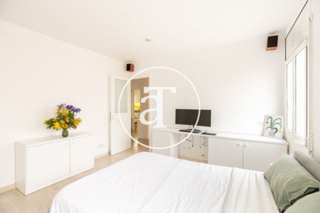 Location temporaire d'un appartement avec 2 chambres, studio et 1 salle de bain à La Barceloneta 20