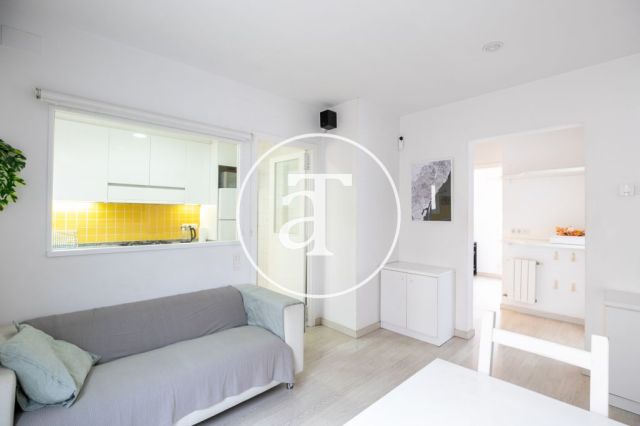 Location temporaire d'un appartement avec 2 chambres, studio et 1 salle de bain à La Barceloneta 8