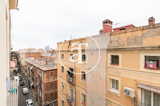 Location temporaire d'un appartement avec 2 chambres, studio et 1 salle de bain à La Barceloneta 30