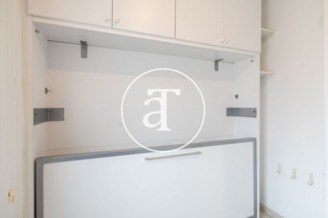 Location temporaire d'un appartement avec 2 chambres, studio et 1 salle de bain à La Barceloneta 28