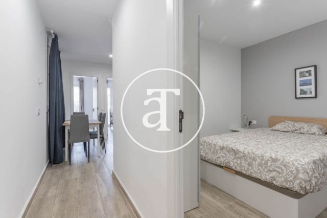 Piso de alquiler temporal de 3 habitaciones dobles, 1 baño y terraza en el barrio de Les Corts 24