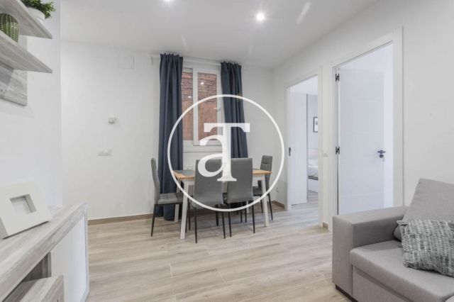 Piso de alquiler temporal de 3 habitaciones dobles, 1 baño y terraza en el barrio de Les Corts 4