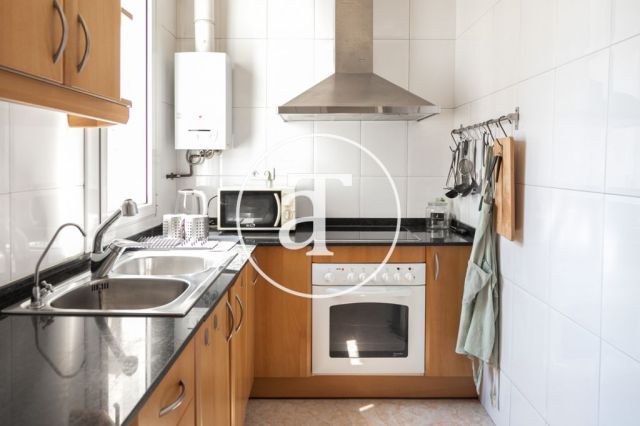 Appartement de location temporaire de 2 chambres, 1 salle de bain et balcon avec vue sur la Sagrada Família 19