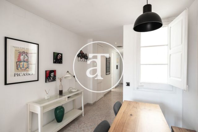 Appartement de location temporaire de 2 chambres, 1 salle de bain et balcon avec vue sur la Sagrada Família 14
