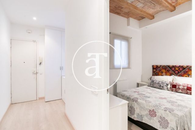 Appartement en location temporaire avec 1 chambre, 1 salle de bains et balcon dans l'Eixample 14