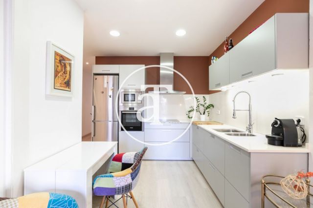 Appartement en location temporaire avec 1 chambre, 1 salle de bains et balcon dans l'Eixample 7