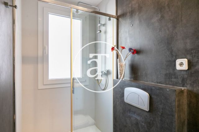 Appartement en location temporaire avec 1 chambre, 1 salle de bains et balcon dans l'Eixample 20