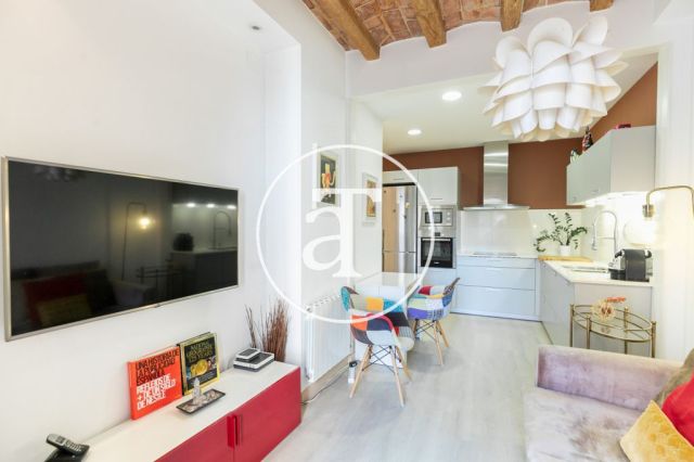 Appartement en location temporaire avec 1 chambre, 1 salle de bains et balcon dans l'Eixample 5