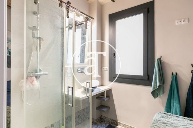 Appartement 1 chambre à louer pour une durée déterminée, avec balcons donnant sur la mer et la ville 20