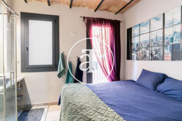 Appartement 1 chambre à louer pour une durée déterminée, avec balcons donnant sur la mer et la ville 16
