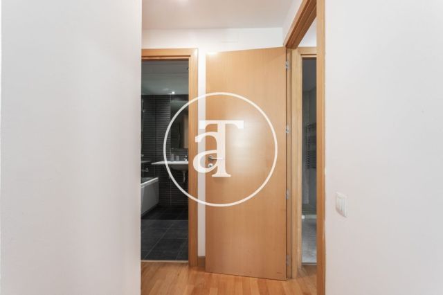 Monthly rental apartment with 2 bedrooms and 2 bathrooms in Sant Martí 15
