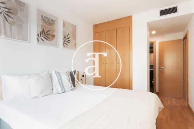Monthly rental apartment with 2 bedrooms and 2 bathrooms in Sant Martí 16