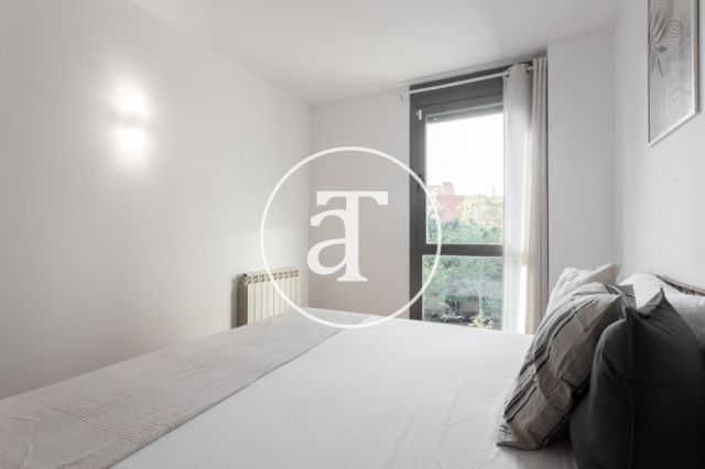 Monthly rental apartment with 2 bedrooms and 2 bathrooms in Sant Martí 19