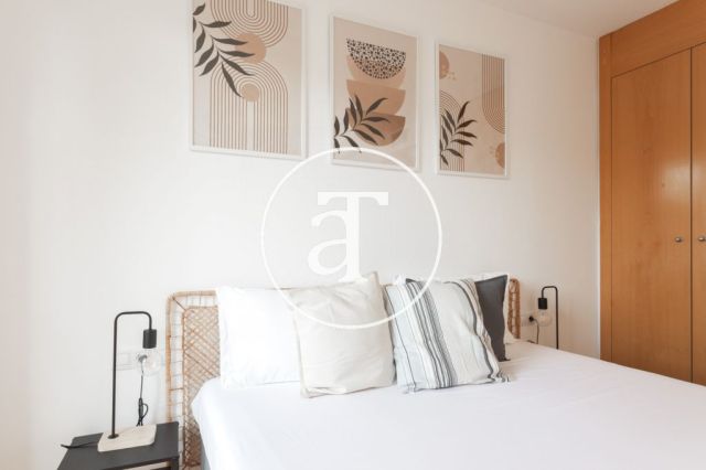 Monthly rental apartment with 2 bedrooms and 2 bathrooms in Sant Martí 18