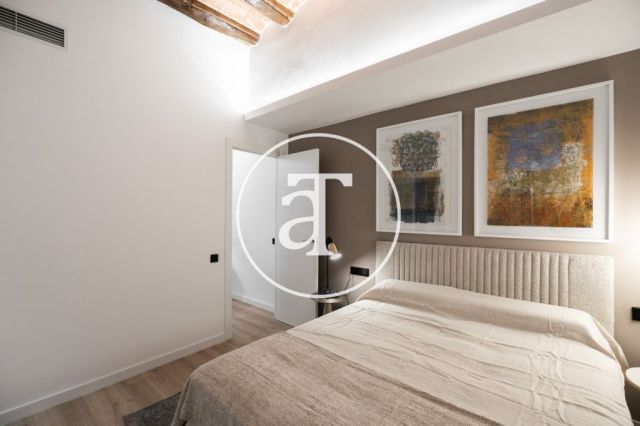 Appartement de location mensuelle de 2 chambres et 2 salles de bain à Ciutat Vella 23