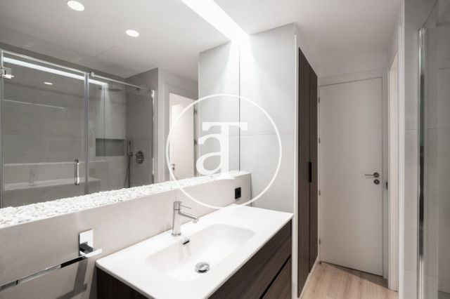 Appartement de location mensuelle de 2 chambres et 2 salles de bain à Ciutat Vella 18