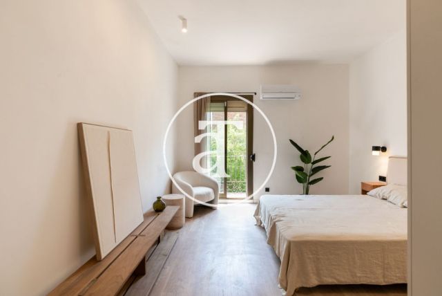 Monthly rental apartment with 2 bedrooms and 1 bathroom in La Barceloneta 12