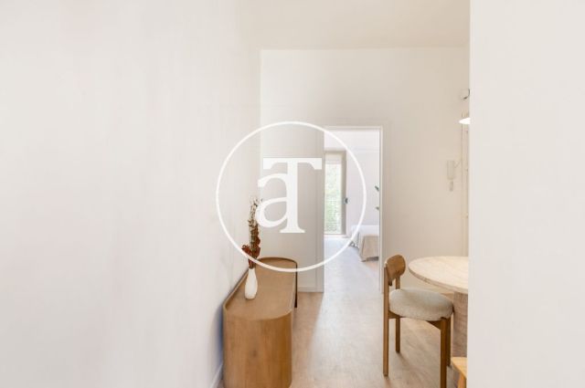 Monthly rental apartment with 2 bedrooms and 1 bathroom in La Barceloneta 6