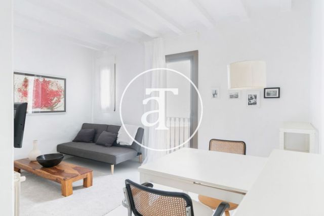 Appartement d'une chambre à louer temporairement au Palau de la Música 10