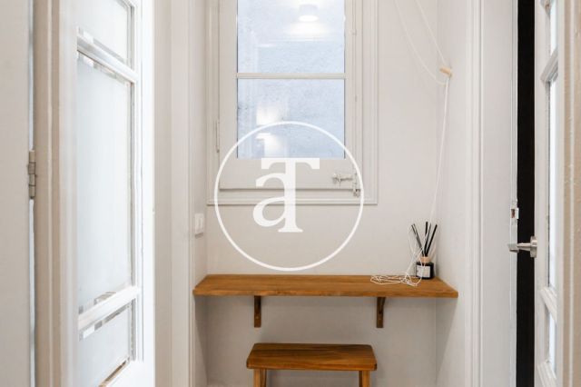 Appartement de location temporaire avec 2 suites, 2 salles de bain et balcon dans l’Eixample 27