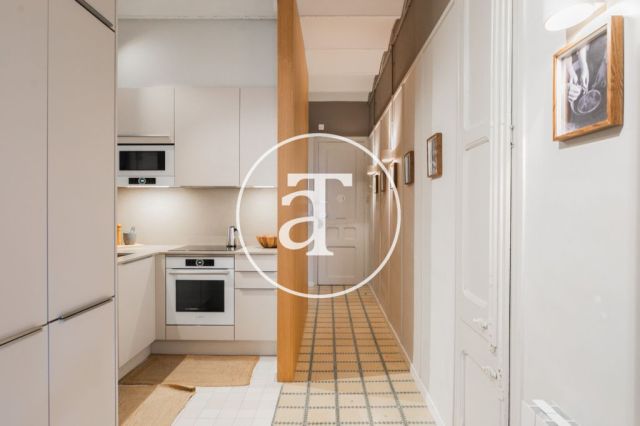 Appartement de location temporaire avec 2 suites, 2 salles de bain et balcon dans l’Eixample 12