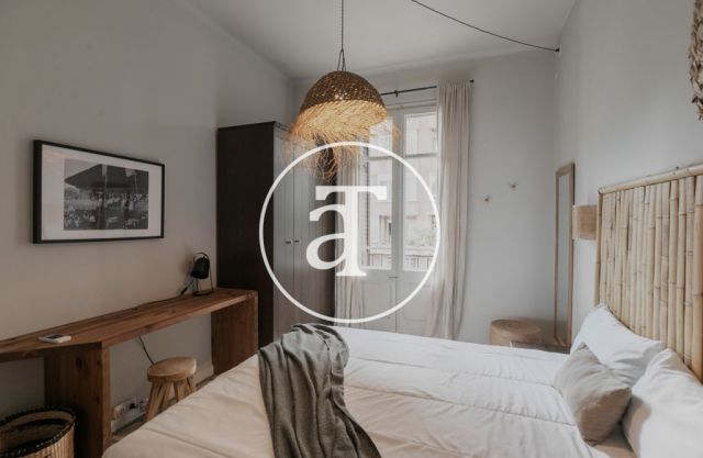 Appartement de location temporaire avec 2 suites, 2 salles de bain et balcon dans l’Eixample 20