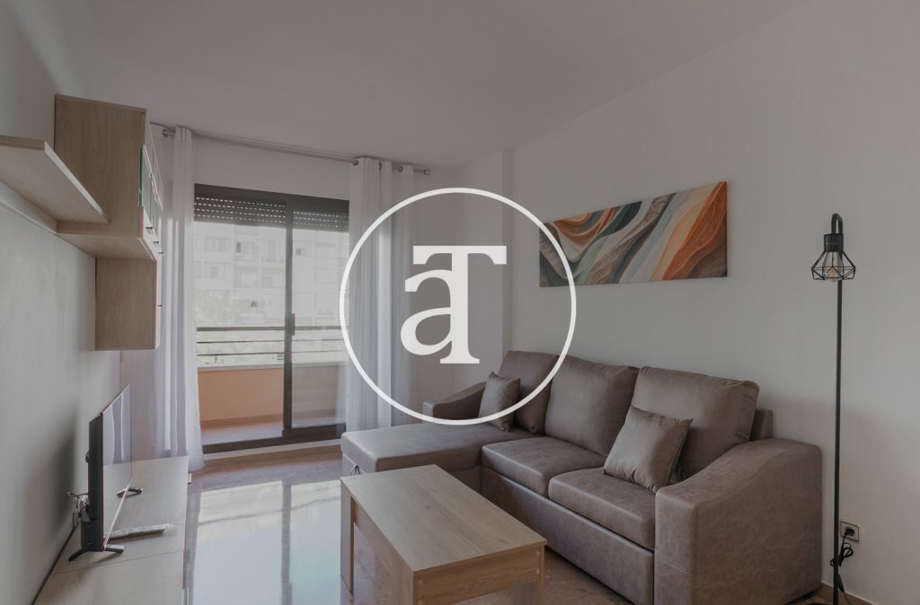 Piso de alquiler temporal de 2 habitaciones y 1 baño con terraza en el Eixample