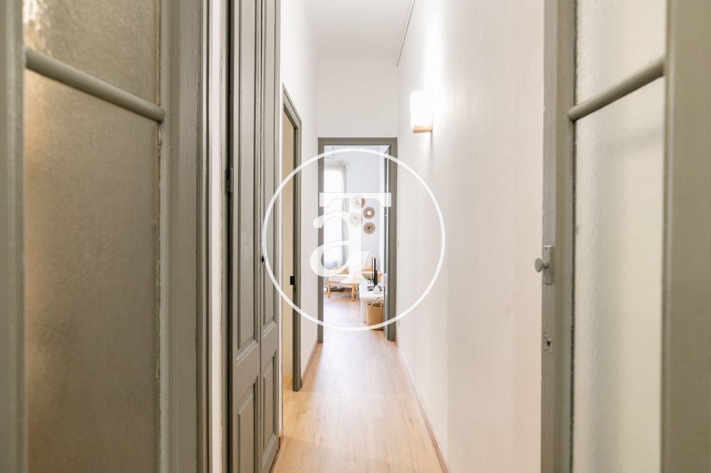 Appartement de location mensuelle avec 3 chambres, 1 salle de bain et balcon à Ciutat Vella 16
