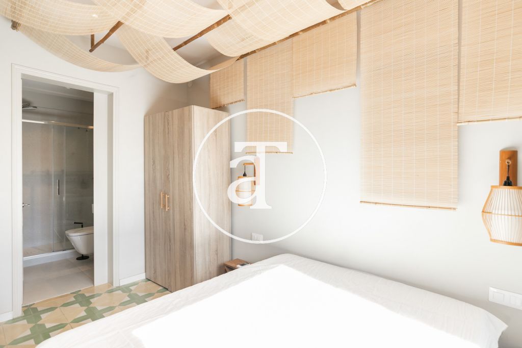 Appartement de location mensuelle avec 2 chambres, 2 salles de bain et balcon dans l’Eixample 19