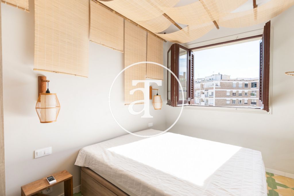 Appartement de location mensuelle avec 2 chambres, 2 salles de bain et balcon dans l’Eixample 18