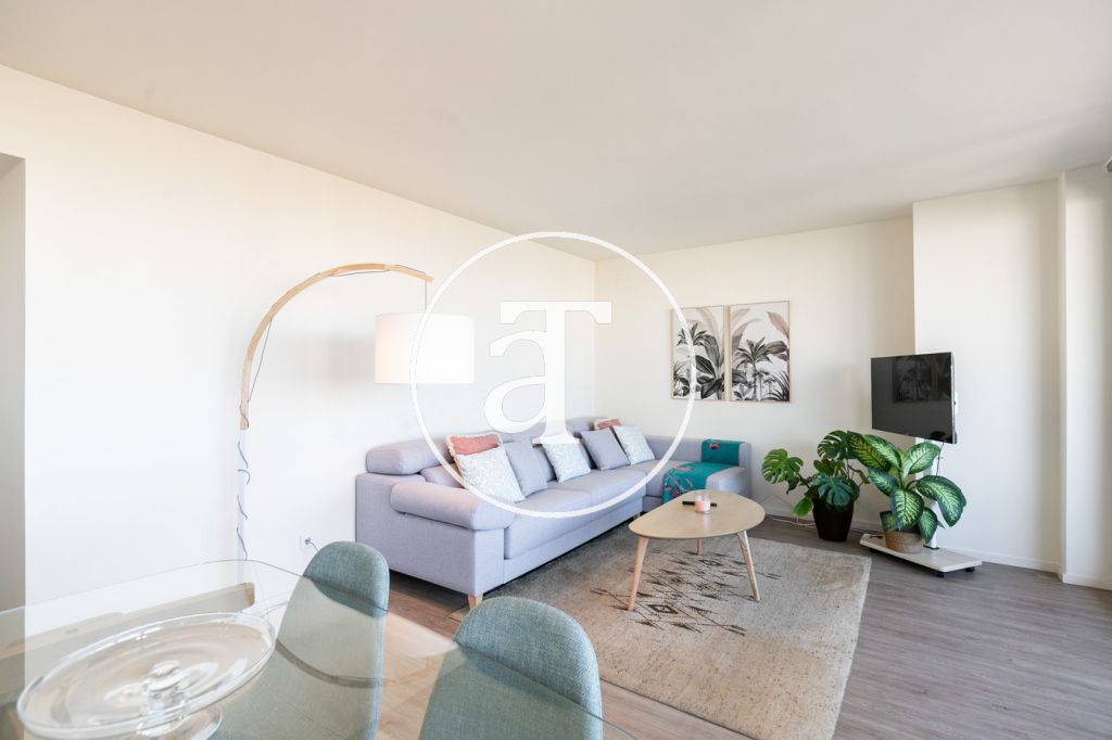 Appartement en location mensuelle avec 3 chambres, 2 salles de bain, terrasse et parking à Diagonal Mar 8