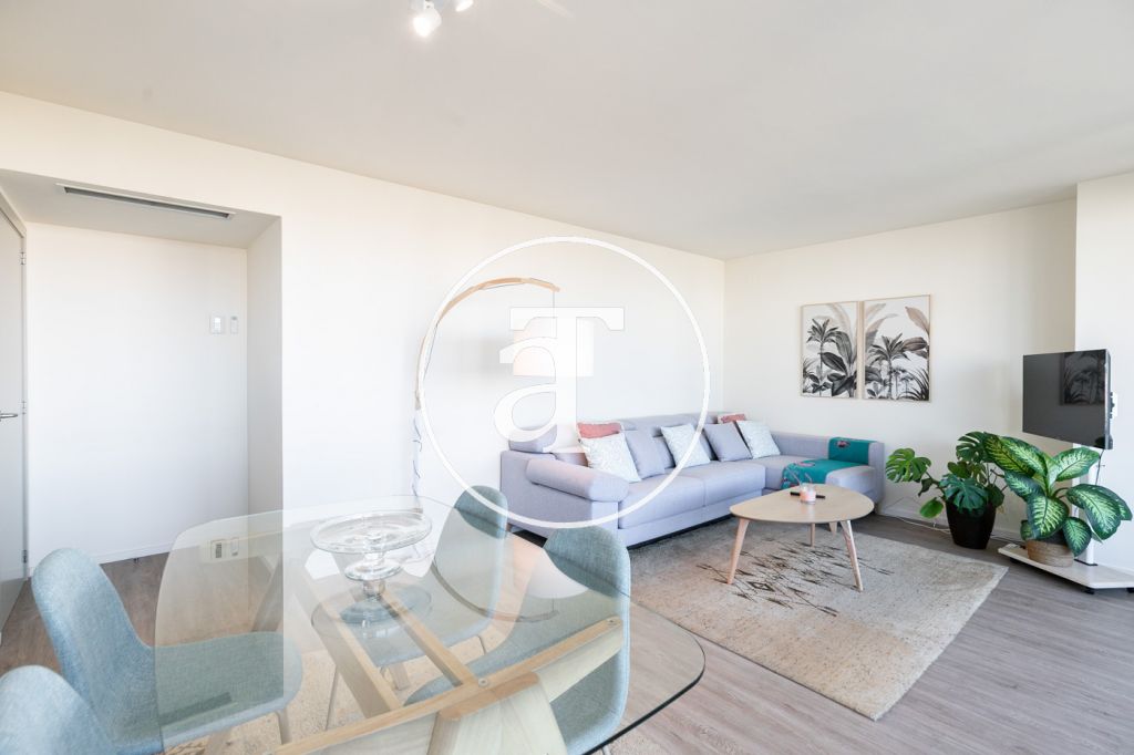 Appartement en location mensuelle avec 3 chambres, 2 salles de bain, terrasse et parking à Diagonal Mar 7