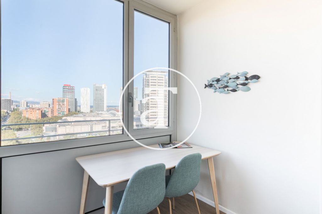 Appartement en location mensuelle avec 3 chambres, 2 salles de bain, terrasse et parking à Diagonal Mar 10