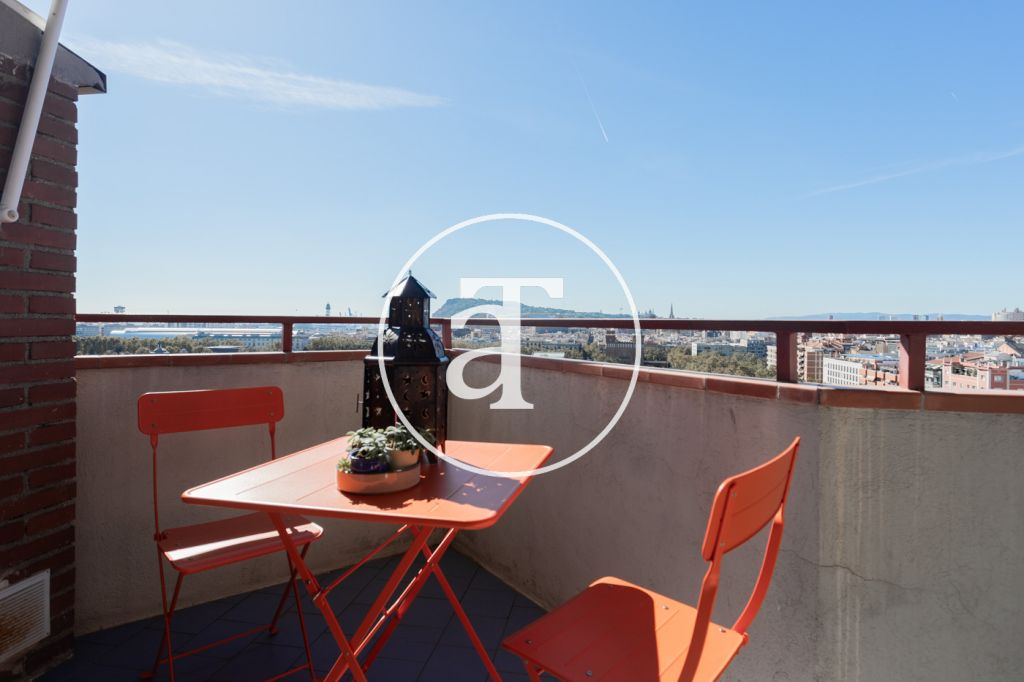 Duplex en location mensuelle avec 3 chambres, 2 salles de bain et 2 balcons avec vue à Sant Martí 5