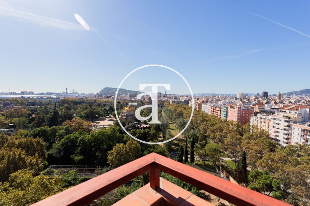 Duplex en location mensuelle avec 3 chambres, 2 salles de bain et 2 balcons avec vue à Sant Martí 20