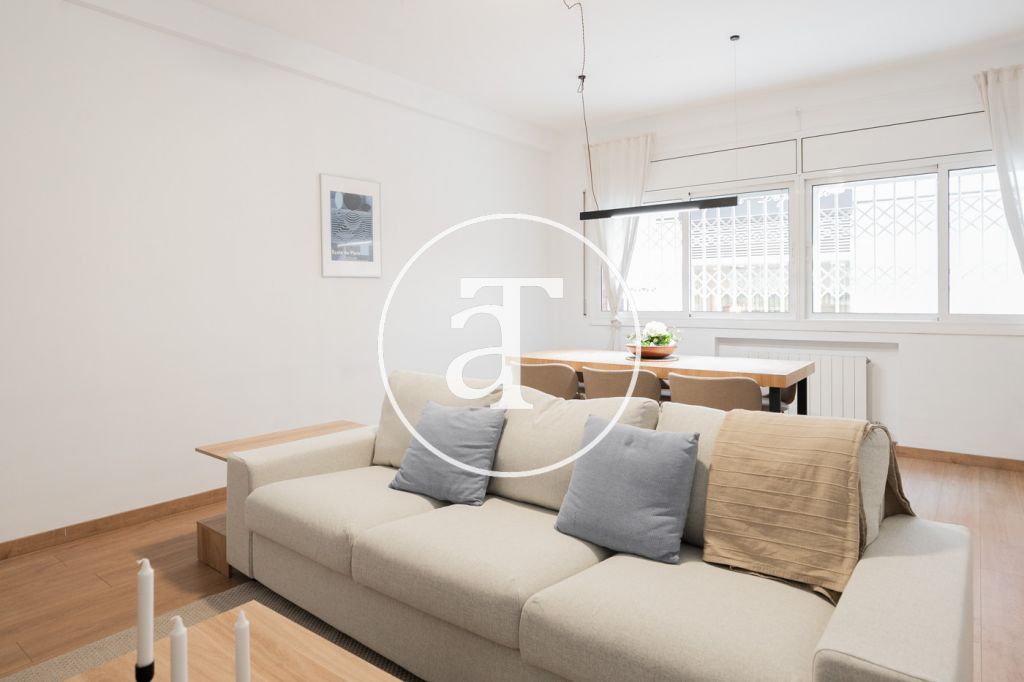 Appartement de location mensuelle de 3 chambres et 2 salles de bain à Sants-Montjuïc 5