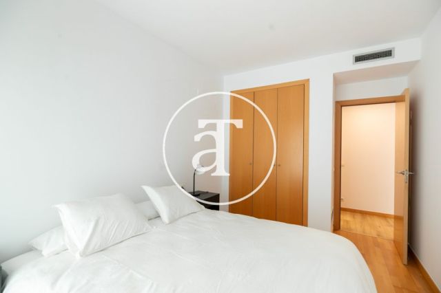 Monthly rental apartment with 2 bedrooms and 1 bathroom with terrace and communal pool in Poblenou 19