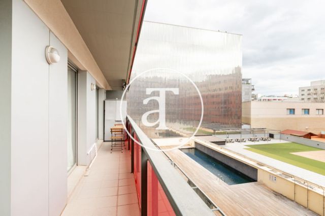 Monthly rental apartment with 2 bedrooms and 1 bathroom with terrace and communal pool in Poblenou 5