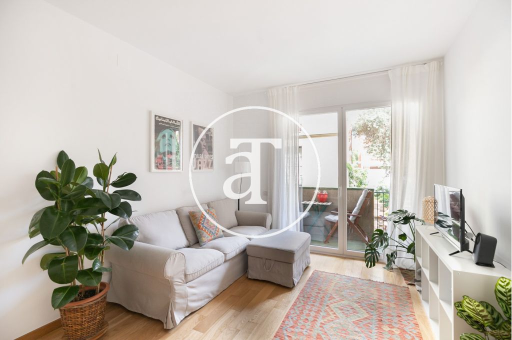 Piso de alquiler temporal de 3 habitaciones en Gracia Vallcarca