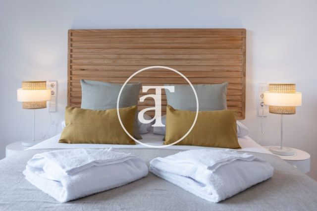 Piso de alquiler temporal de 1 habitación y 1 baño con balcón con impresionantes vistas a la Sagrada Familia 22