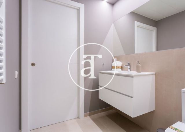 Piso de alquiler temporal de 2 habitaciones y piscina compartida a un paso de Av. Diagonal 20