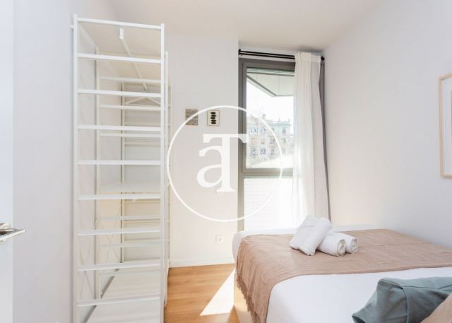 Monthly rental apartment with 2 bedrooms and shared pool close to Diagonal Av. 19