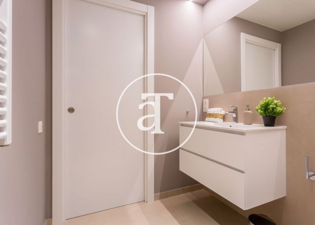 Monthly rental apartment with 2 bedrooms and shared pool close to Diagonal Av. 23