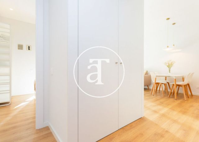 Monthly rental apartment with 2 bedrooms and shared pool close to Diagonal Av. 14