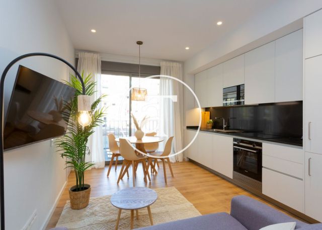 Piso de alquiler temporal de 2 habitaciones y piscina compartida a un paso de Av. Diagonal 1