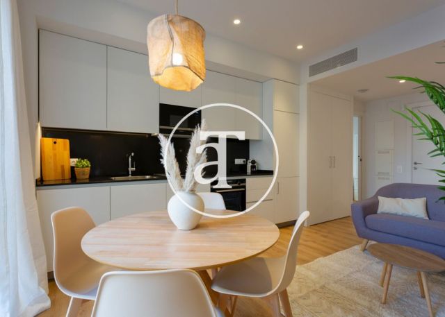 Piso de alquiler temporal de 2 habitaciones y piscina compartida a un paso de Av. Diagonal 6